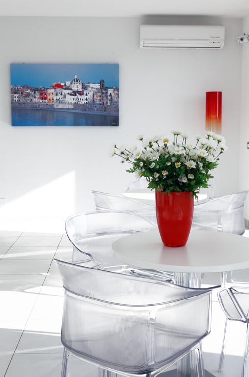 Brezza Di Grecale Aparthotel Trapani Exteriör bild