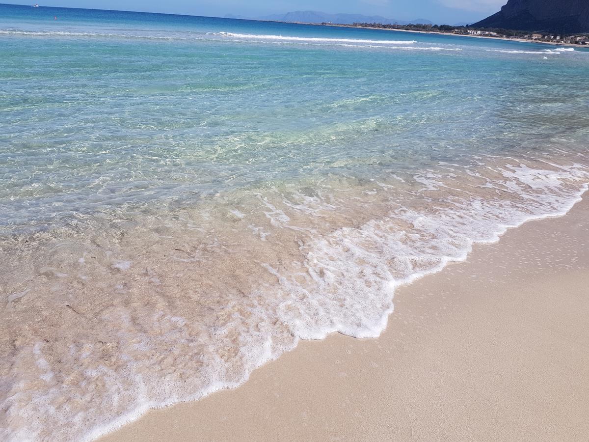 Brezza Di Grecale Aparthotel Trapani Exteriör bild